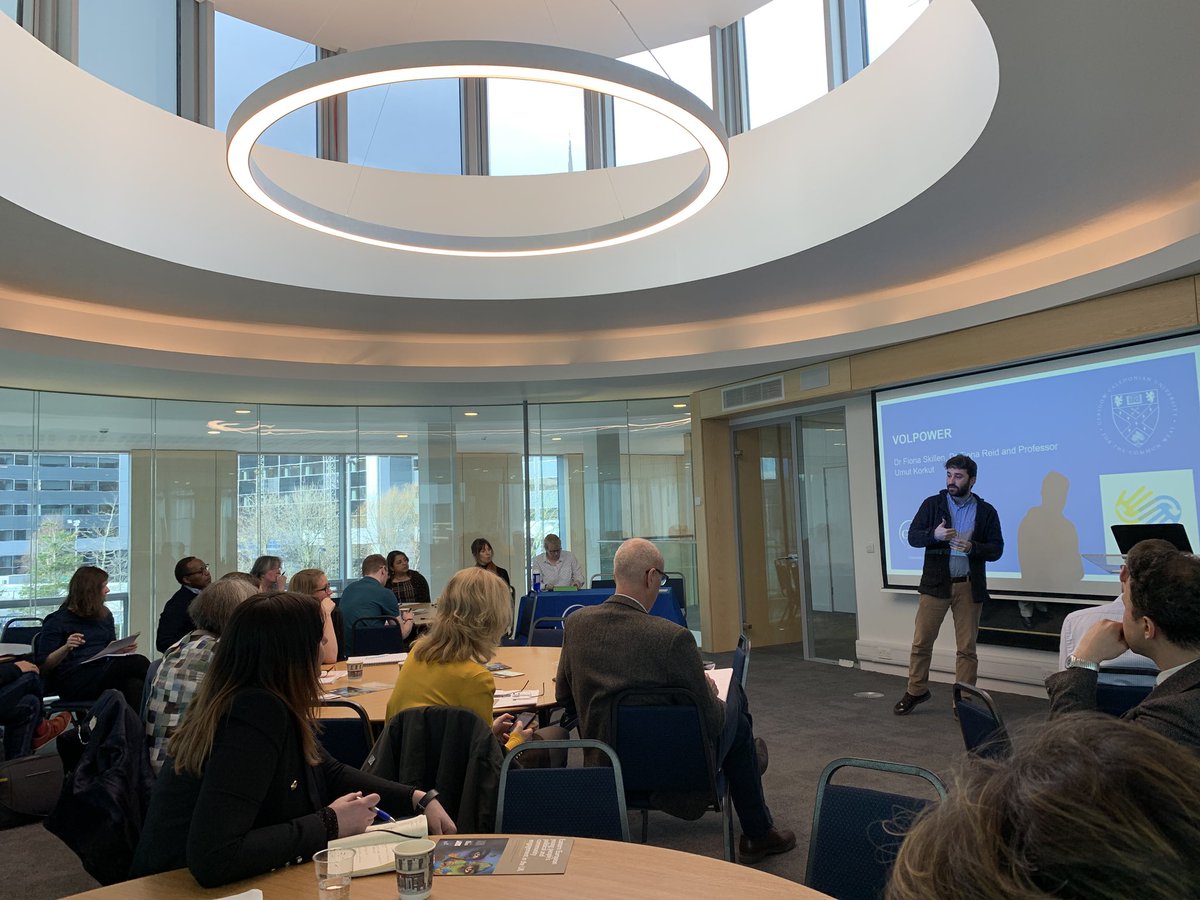 MarieMclelland's tweet photo. Hearing from @VolpowerP at @CaledonianNews great links with @GlasgowCC work with @COMPAS_oxford #inclusivecites how does volunteer in sport and art help with integration of migrants? Also here @VolScotland @AchieveMoreScot https://t.co/qhct4v9nJh