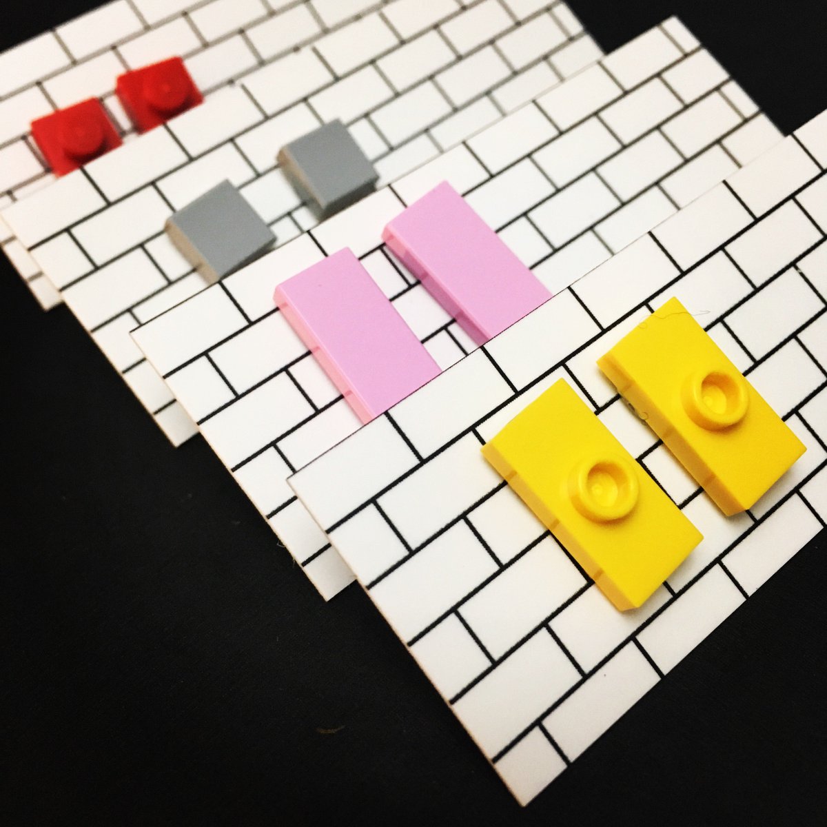DesignBySource's tweet image. Just another brick in the wall...

Busy, busy at Source HQ making #jewellery #jewellerydesign #earrings #studs #lego #newpackaging #themakerydunbar #excitingtimes