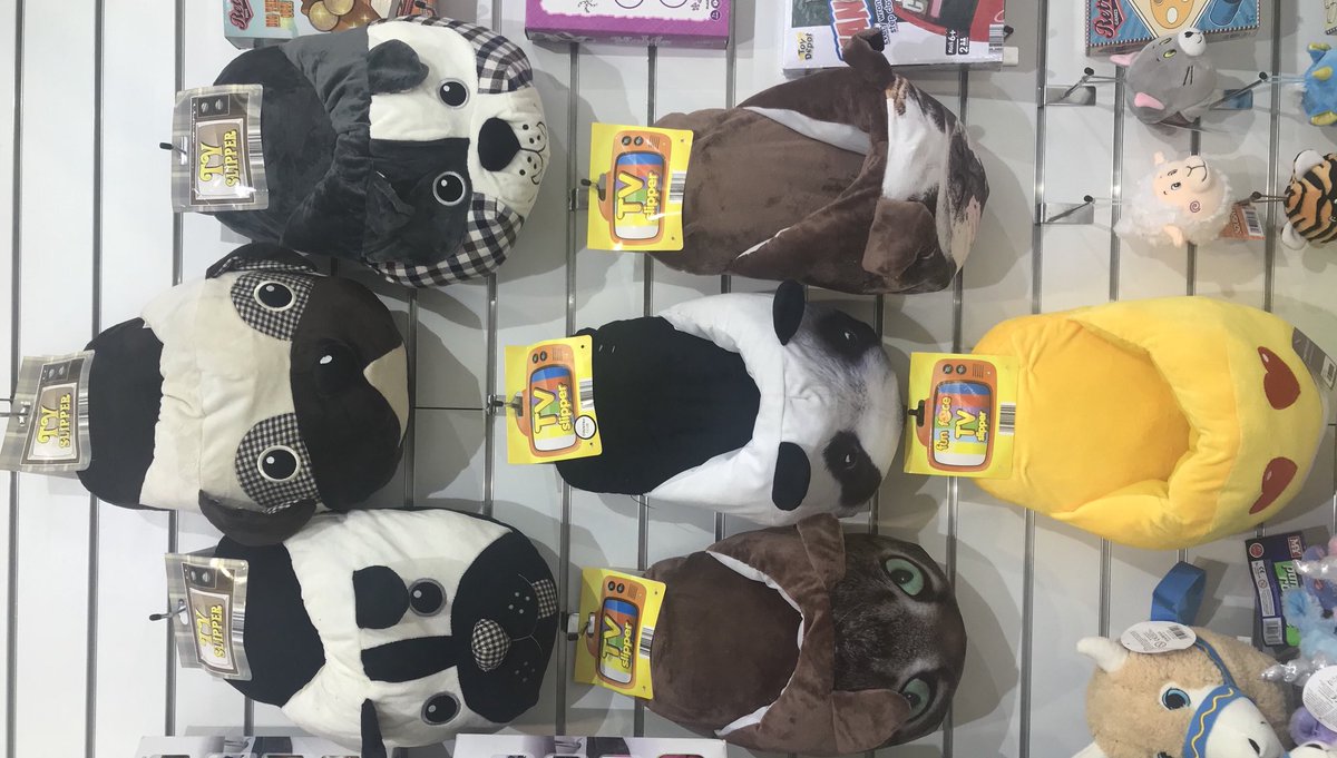 SpringAutFair's tweet image. My dog would loveee these! Is anybody else’s pooch obsessed with anything soft and fluffy? 📍 @beamfeature 11K09