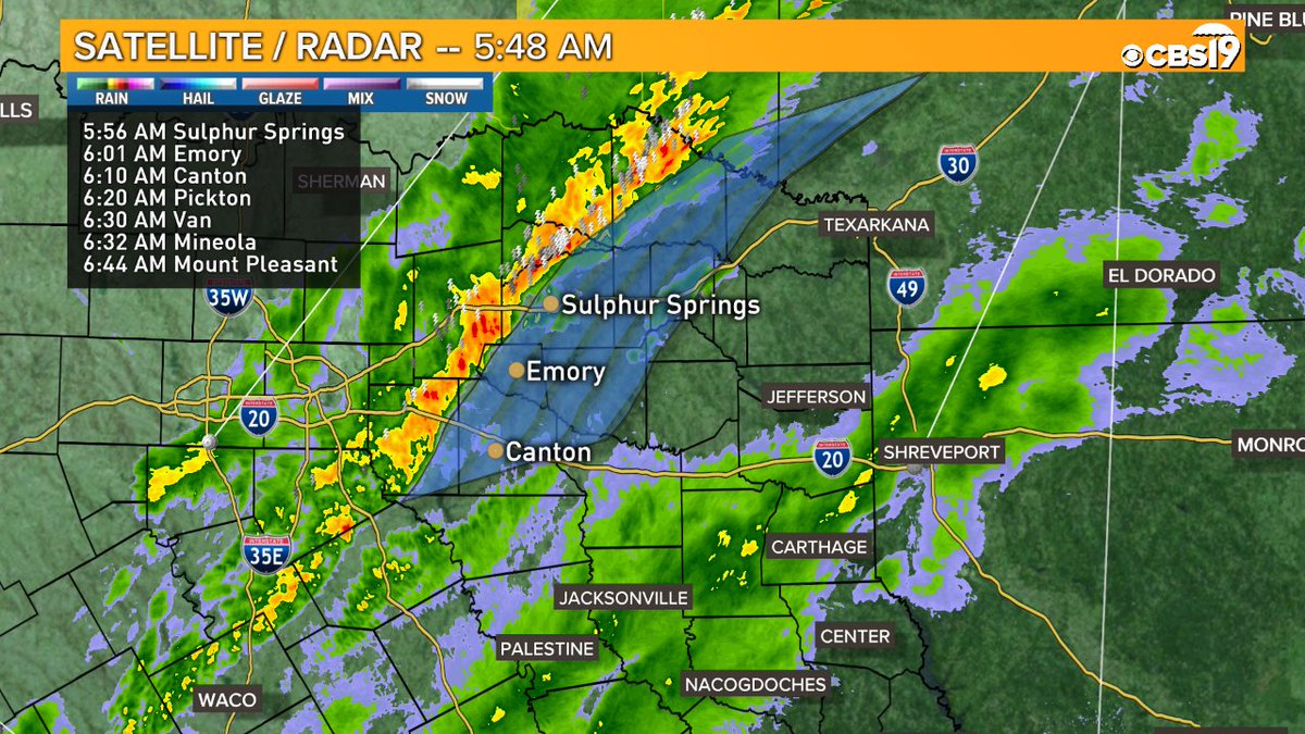 MikeBehrensWX's tweet photo. The strongest storms are starting to work their way into western portions of #EastTexas. Nothing severe at this time, but we are watching for some gusty winds and small hail with this line. Watch #CBS19, on-air now, for the latest updates! #TXwx https://t.co/UbXcVsEKur