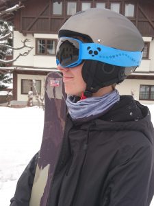 FamilySkiNews's tweet photo. The first range of @PandaOptics #ski #goggles especially for kids, called #Cubs . We tested them in weather from #whiteout to #sunshine in #StAnton. Here's what our kids had to say>> https://t.co/nMjW5puwzc
#SkiPress #PandaOptics https://t.co/d56sEimpy9