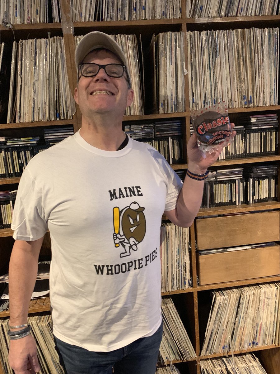 Let’s go Maine Whoopie Pies! #whoopie #mainewhoopiepies #wickedwhoopies