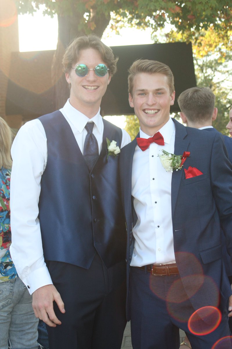 GabeSkaer's tweet photo. Happy belated  birthday hon @wilj7 I think this 3rd time you’ve turned 18 in the past week .. hope it’s a good one love you brotha  ❤️ https://t.co/wmVOTFMQKA