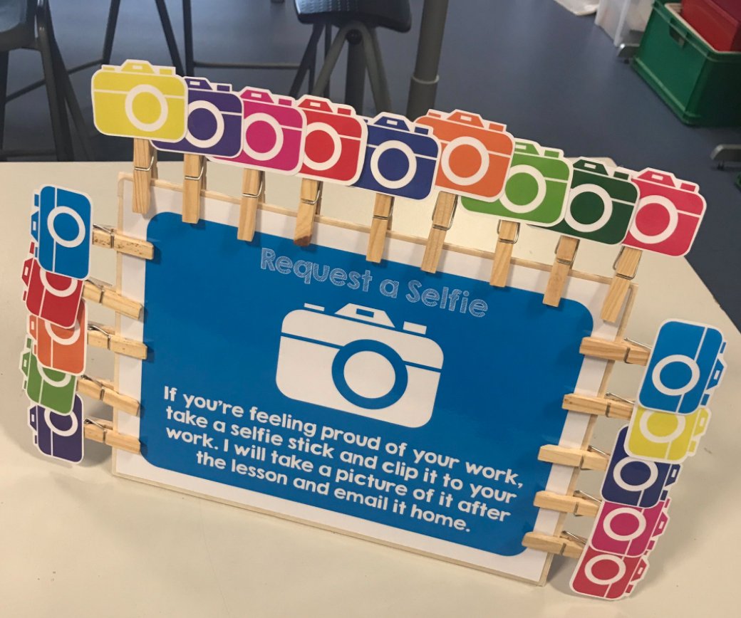 teacher2teacher's tweet photo. Hold up your work and say, 🧀! Ts @DippysTweets and Molly Basil take "selfies" of S work to send home to families. Might you try something similar? #JoyfulLeaders #TeachLAP https://t.co/lFSp4LHOzs