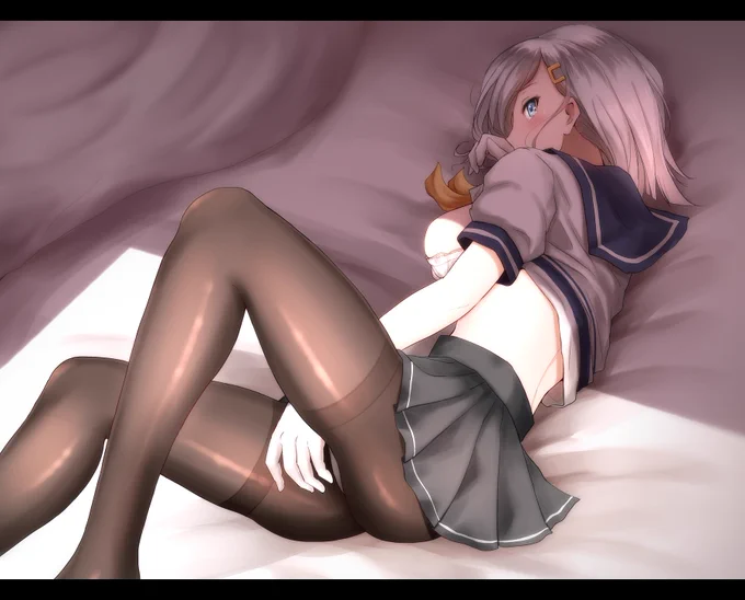 「浜風トラップ」

   ___
  /|    |
  ||. ( 'ω' |
  ||oと.  U|
  || |(_)J|
  ||/彡‾ ガチャ

    ___
  /|    |
  ||. (  'ω'   |
  ||oと.  U|
  || |(_)J|
  ||/ ‾

 __[憲]
  (  ) ('ω')
  (  )Vノ )
   | |  | | 