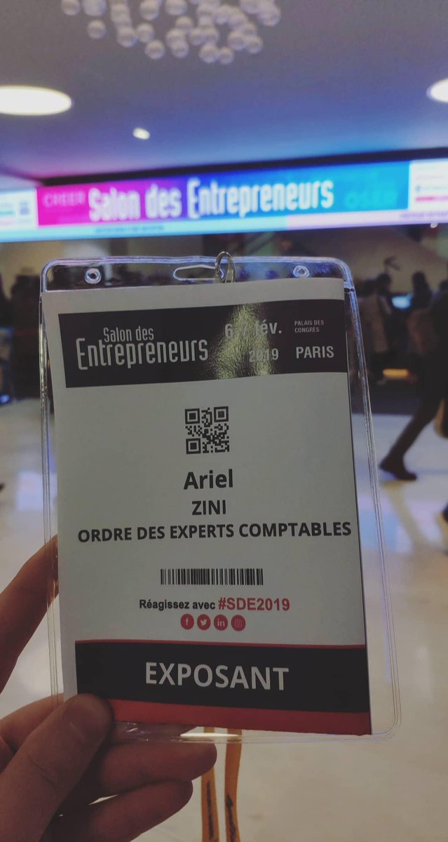 ArielZini's tweet photo. Au Salon des Entrepreneurs ! #ExpertComptable #Entreprendre #SDE2019 @CSOEC 
Avec @BEYAERTvalerie, @CToublet et David Gomez https://t.co/fktA0lWhsc