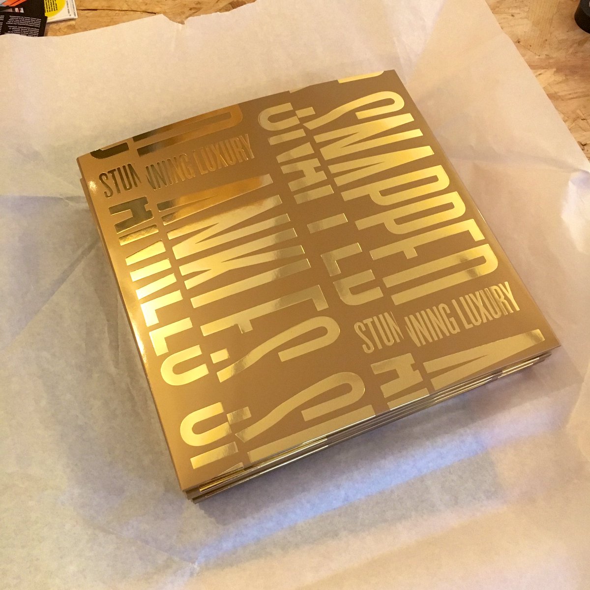 splituk's tweet photo. A little bit of @snappedankles Stunning Luxury just landed from the printers https://t.co/yPe1RaAqU5