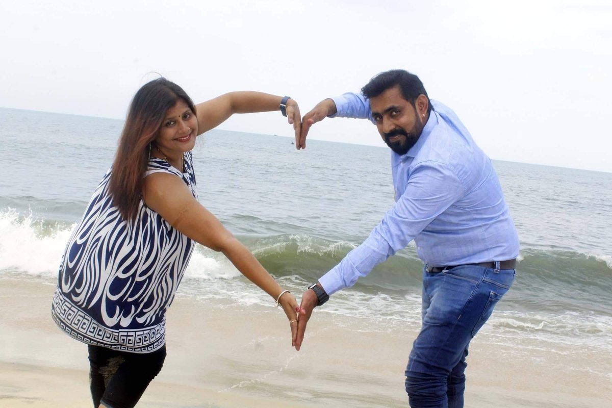 ghunnjain's tweet photo. @CallMe4official #CallMe4 
My relationship status is Happily married
Join
@desichipakli
@Lathacool
@deepsmartie
@Gajendrakhanted
@JainShantilal12 https://t.co/napXHvFpgq