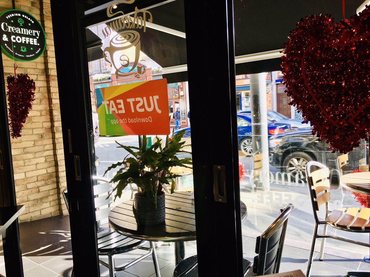 What a difference it makes when the sun in shinnng, why not enjoy the winter sun on our open air seating area and relax and watch the world go past ?

#streatham, #weather, #sun, #coffee, #icecream, #happy, #relax, #creameryandcoffee