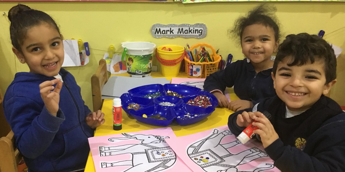 EBIS_Egypt's tweet photo. Nursery International Day - Students had a wonderful time tasting different foods, learning new words, making authentic crafts and dancing! Pictures for China, India and Egypt can be found at: https://t.co/iMTLJPNxVG …. Pictures for Wales and Mexico to follow next week... https://t.co/ZXXiPIsibo