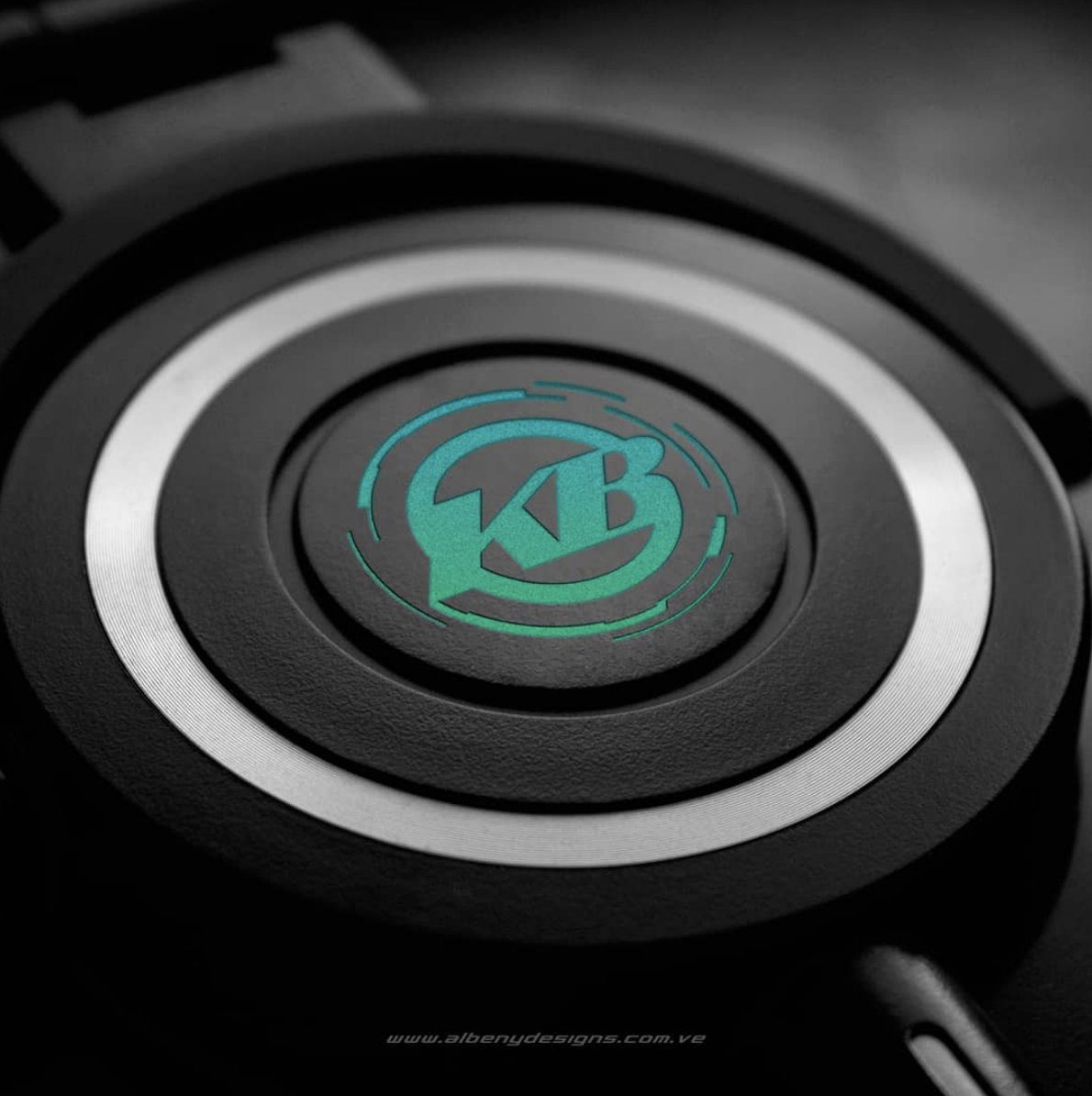 AlbenyDesigns's tweet photo. #logo #isotipo Dj Kennybell
.

Pais: #USA
Ciudad: #Miami
Cliente: 114
Proyecto: 5081
.
@albenydesigns
@djkennybell 
#brand #logo #isotipo #freelance #miamiflorida #Miami #florida #freelance #freelancer #graphicdesigns #diseño #grafico #diseñografico #branding #djmiami #dj https://t.co/VV9lhgOFzT