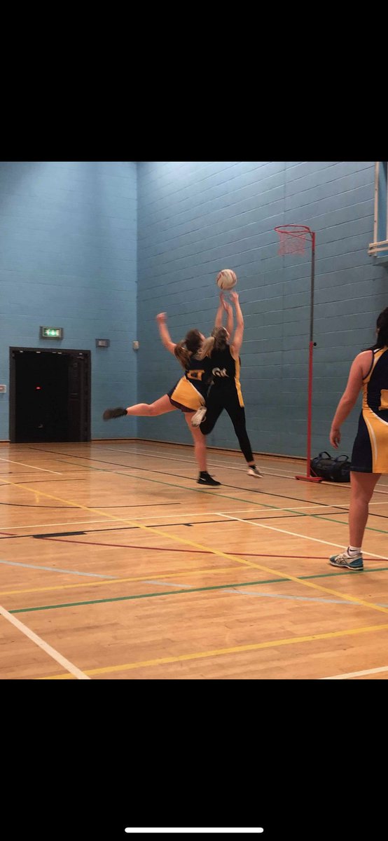 UOSunion_Pres's tweet photo. No win for @UOS_Netball but a great game with a great squad (minus a few that couldn’t make it). Photo credit to our Sports Science students supporting us while we participated in their dissertation project! https://t.co/PLXx3BdyWP