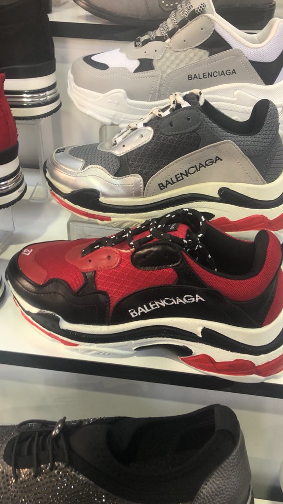 balenciaga cakma