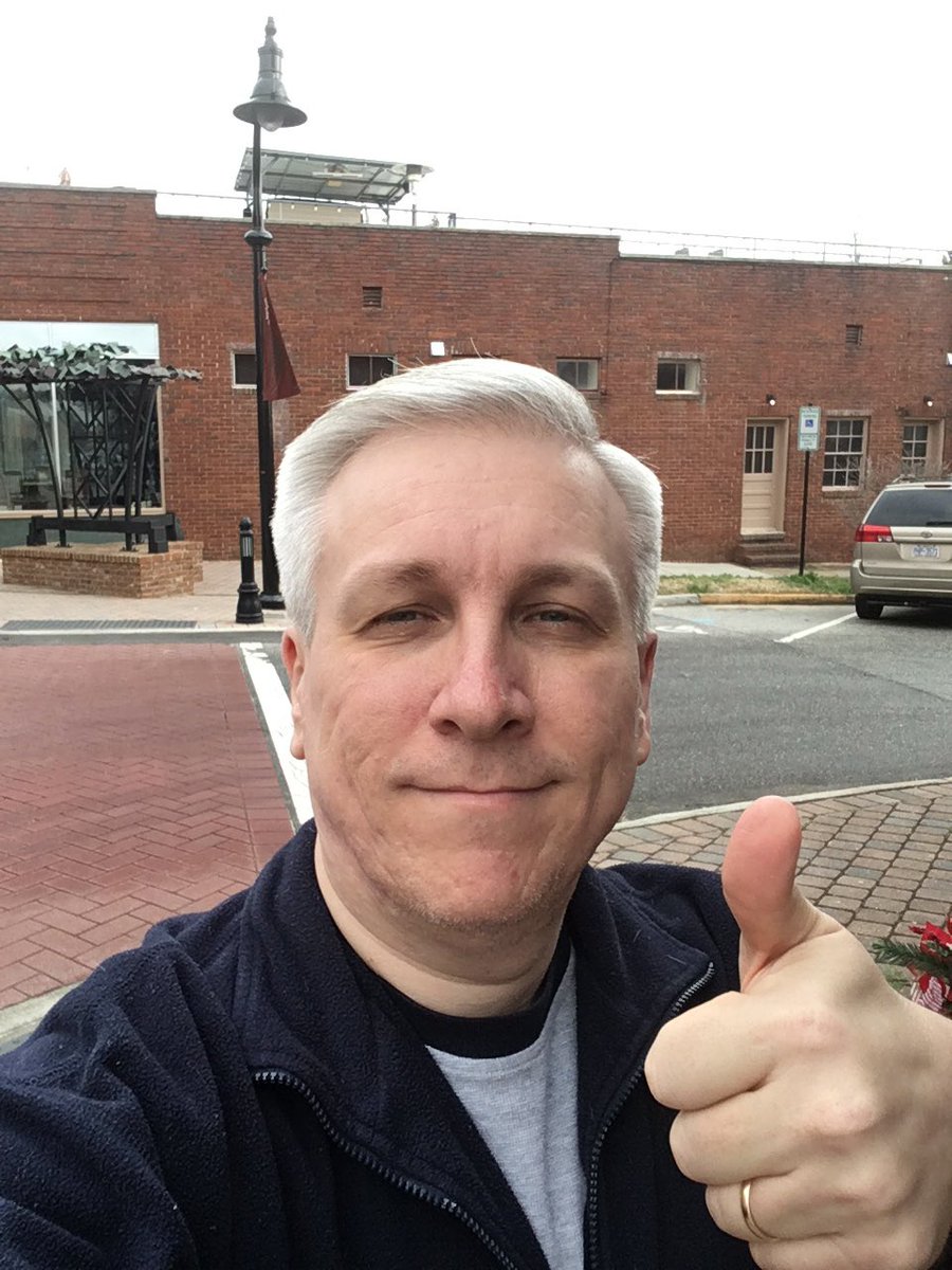 mgkimsal's tweet image. #SunPHP19 heading down with the new ‘do