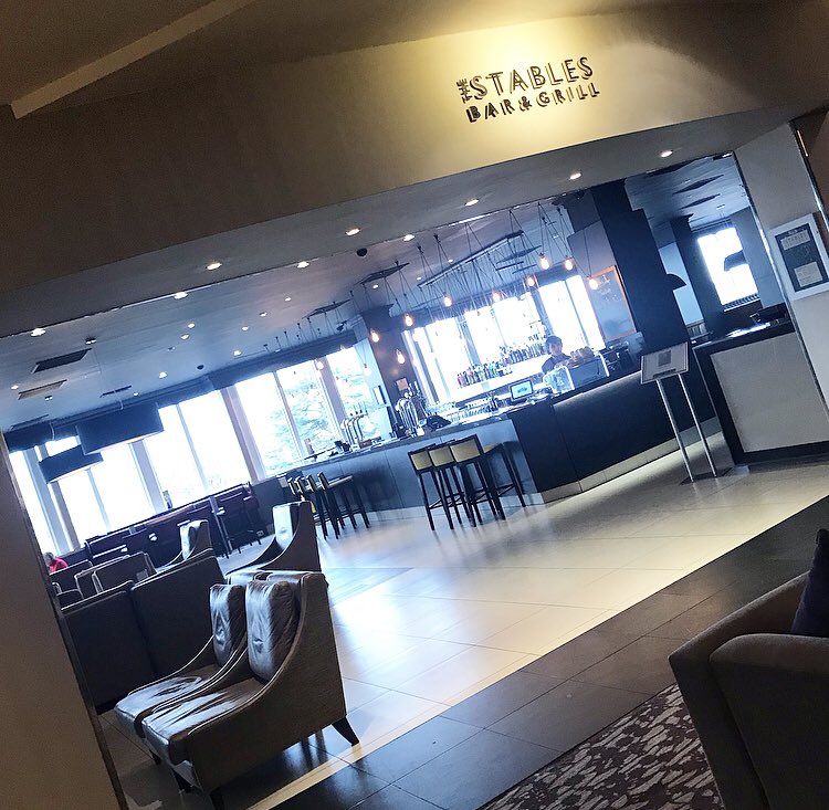 emp_78's tweet photo. Visited the @CrownePChester this morning for a showaround... loved the #StablesBar area, with lovely views of the Welsh hillside... #CrownePlaza #CrownePlazaChester #Chester #VenueShowcase #ChesterVenues https://t.co/rY8QPUJJgw