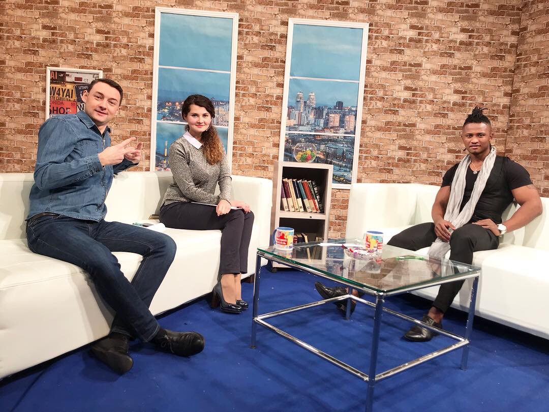 zeaugushto's tweet photo. Entrevista sobre a relação entre a moda e desporto no canal51 #dnipro #ukraine #model #fashion https://t.co/KOlqfI4mys