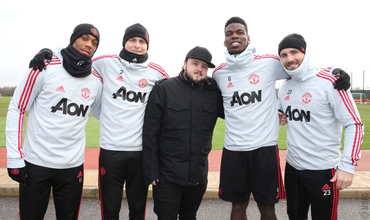 ManUtd's tweet photo. Battling White Walkers < meeting #MUFC! 😜 https://t.co/oXZP3uPEuI