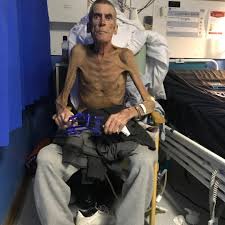 LibertyHall1916's tweet photo. @AlanDuncanMP @andrealeadsom @jguaido Exactly! What kind of "thugs" would deliberately leave their citizens to starve? Particularly those who are sick, disabled or vulnerable? Oh wait...
Photos from this week's media of UK citizens π
#DWP #ESA #HostileEnvironment
#UNReportOnPoverty
#UNReportOnDisability
#Hunger https://t.co/fMkrR8p0Yr
