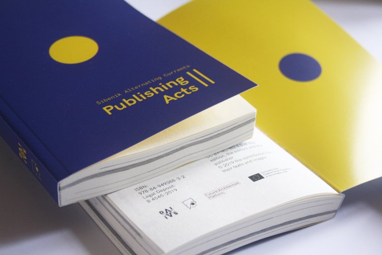 dpr_barcelona's tweet photo. Fresh from the lab —New book arriving to our HQs!!

'Publishing Acts II. Šibenik Alternating Currents,’ Ana Dana Beroš, Emil Jurcan, Rebekka Kiesewetter (eds.) A co-production by DAI SAI + dpr-barcelona in the framework of @FA_Platform 

📖📚📖📚
#OpenBookshelf #spacesofencounter https://t.co/FXWlkFxf7T