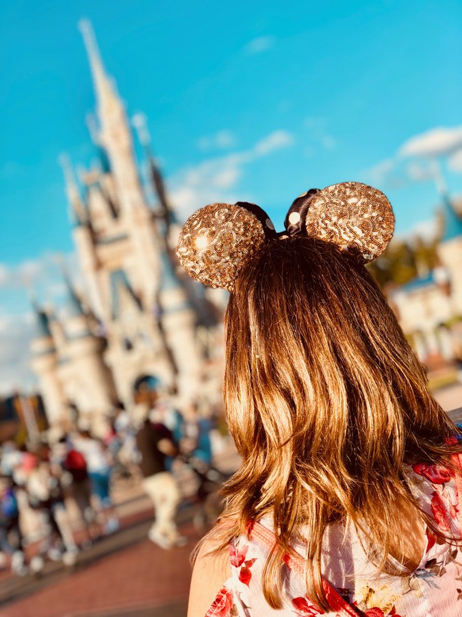 GMagenta's tweet photo. @Disney knows a thing or ten about customer experience. Pay attention!

https://t.co/q2HpWkJtUR

via @Forbes

#customerexperience
#CX
#customerservice
#customerfirst
#customerfocused
#leadership https://t.co/es9E8eajZX