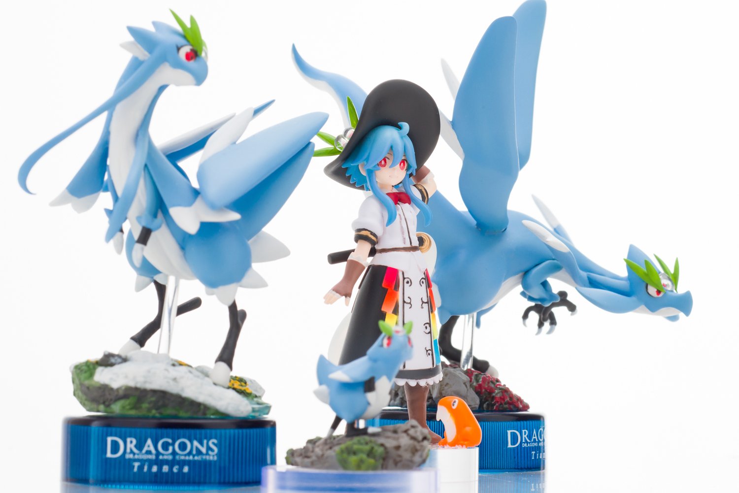 Sai Wf19冬新作 比那名居天子 天子の旅ver ミニフィギュア Kannnuさん Sirakannnuの短髪 天子ちゃんを小スケールで立体化 前回のdragonsと並べてkannnuさんの描く世界観を再現 未塗装ガレージキット 価格 2500円 卓番 6 27 17 アリヌとsaiの工作