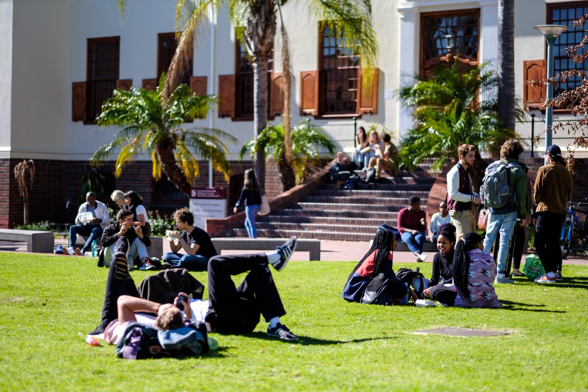 Our Stellenbosch campus is quite big and arriving here on Open Day might be overwhelming. Be sure not to get lost between info sessions and faculty visits and miss out on valuable information. Download the Open Day map at bit.ly/2Gvoeio