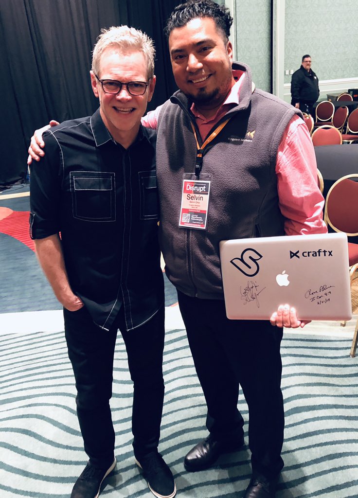 selvinortiz's tweet photo. Fun show๐ Steve was great at #ka2019 โค๏ธ https://t.co/WaEXsIO6VU