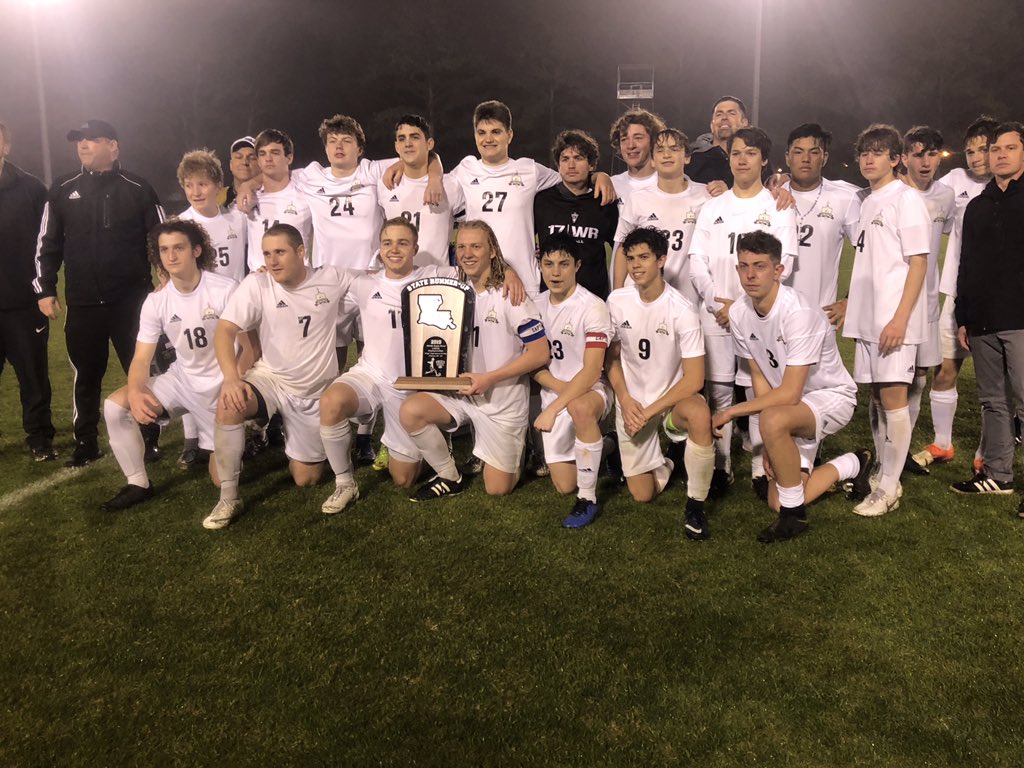 FINAL: Holy Cross knocks off Lakeshore 3-1 on penalty kicks in the Division II Boys’ State Championship.