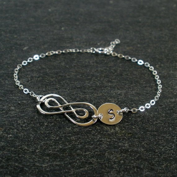 StarringUJewel's tweet photo. Double infinity bracelet, Infinity https://t.co/0K04LNjtrJ via @EtsySocial #jewelry #etsymntt #Infinitybracelet #initialbracelet https://t.co/K9D7VmPzPm