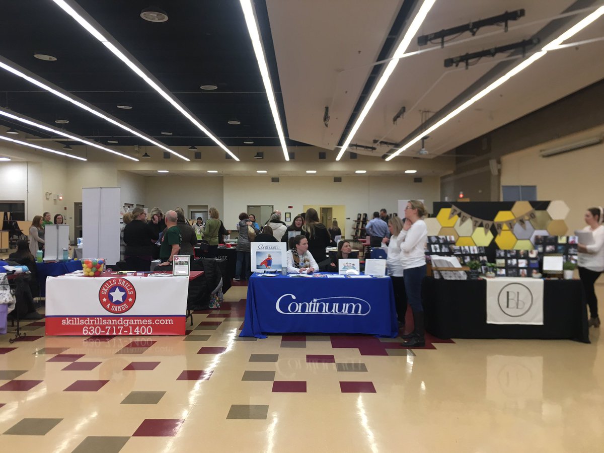 ande_141's tweet photo. Lots of folks came out for the BSPN Resource Fair! @BPS101 https://t.co/TPjT4n95QS