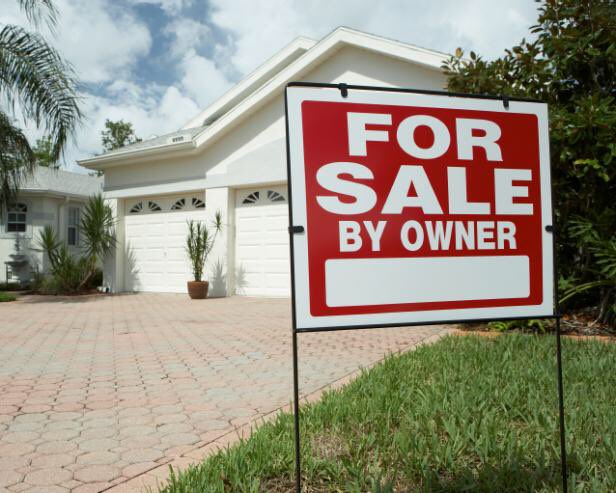 TwoRealty's tweet image. Don’t stress yourself out selling your house. Let us help you out.