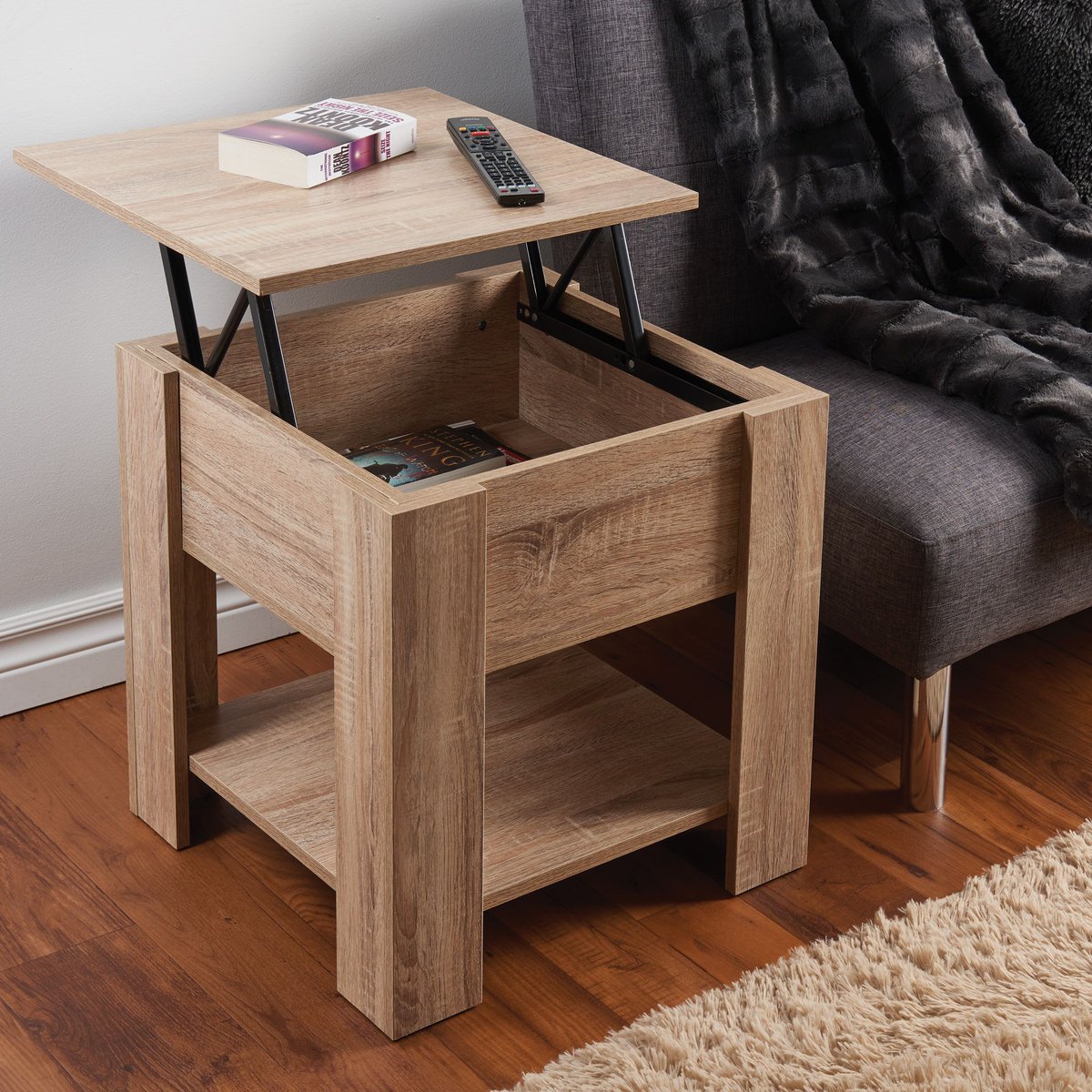 GTboutique's tweet image. NEW ✨

Shop the HomeStyles Lift Top Accent Table for only $69.99. Available at your Giant Tiger store or online at bit.ly/2ttFsoL. Available in black and natural.  

#GiantTiger #ForYouForLess