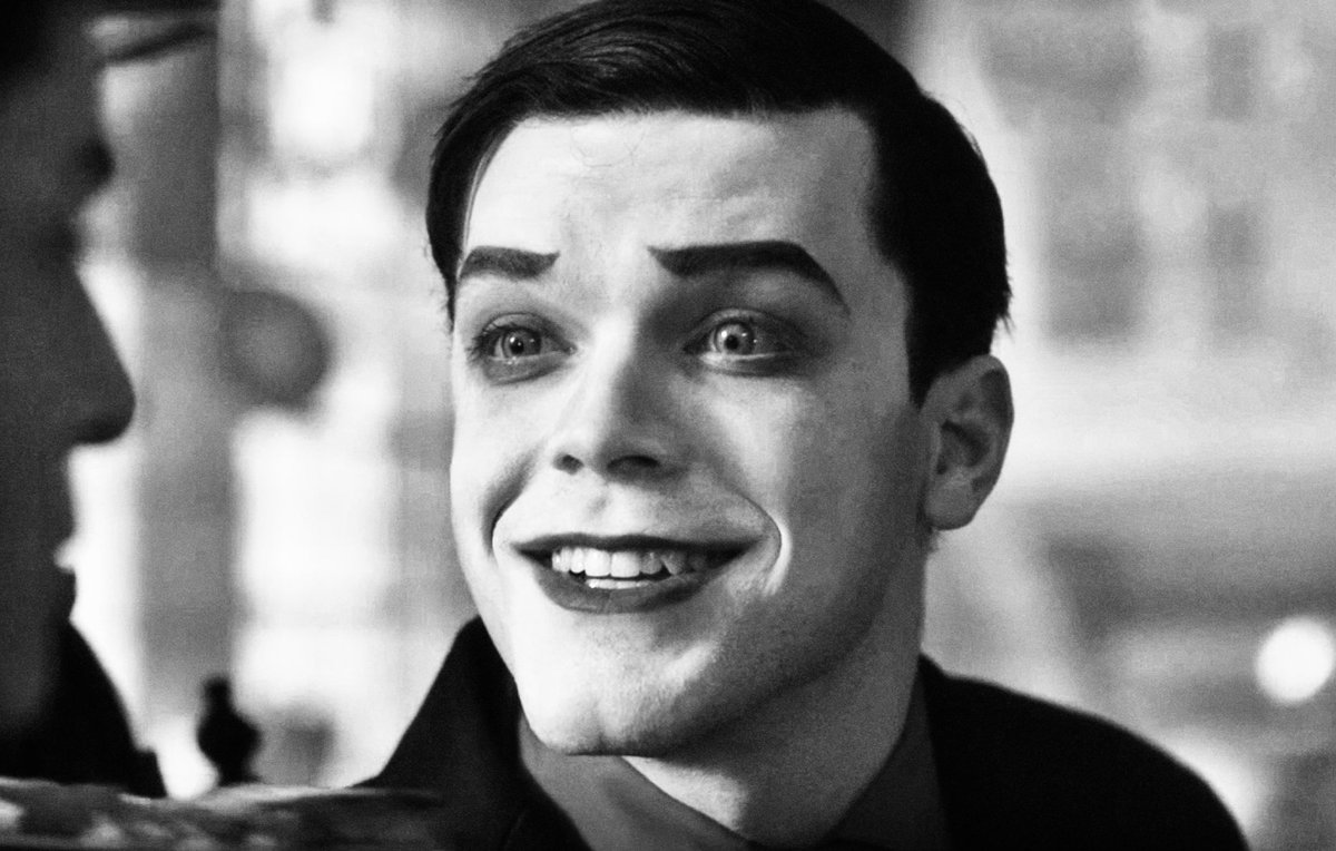 JEREMIAH’S LAUGH IS SOOOOOOO JOKER 

#GOTHAM