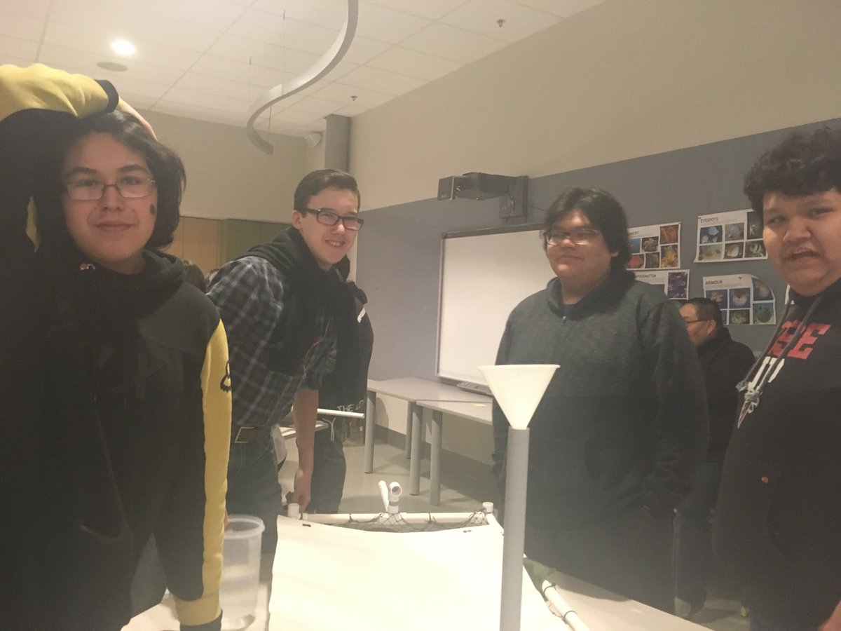 ngpshhs's tweet photo. #ngps10 #ngpshhs
Hillside ready to build pipelines with Pembina at Telus Spark in Calgary Inspire. https://t.co/kN2whsBw4Q