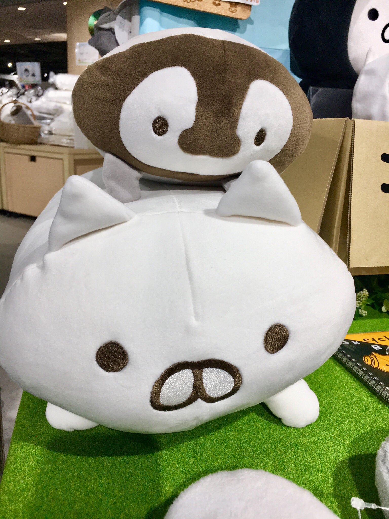 ねこぺん日和 もちもちクッション【ぺんちゃん】