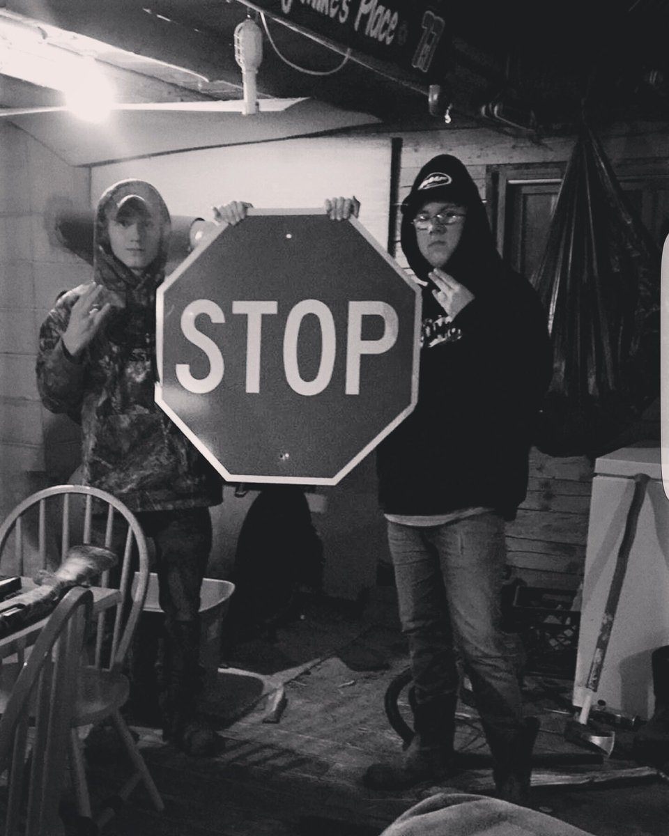 Weren’t these the days man ☝🏼🤘🏻 what’d I do to be there again to relive it all