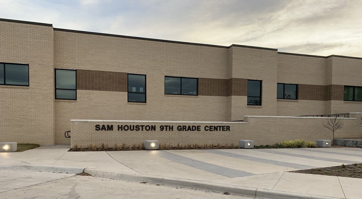 fabenavides's tweet image. #9GC @SamHoustonHS #SamSide