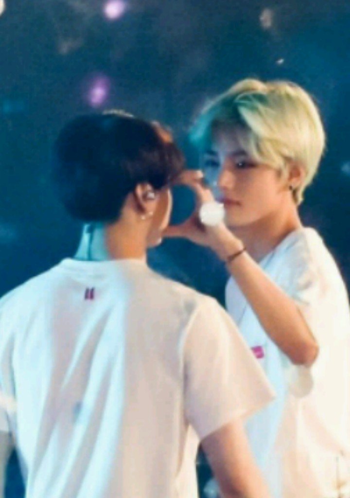 Kaçış yok, alkış var
Güzelliğine
Kim Taehyung 

<a href="/BTS_twt/">방탄소년단</a>