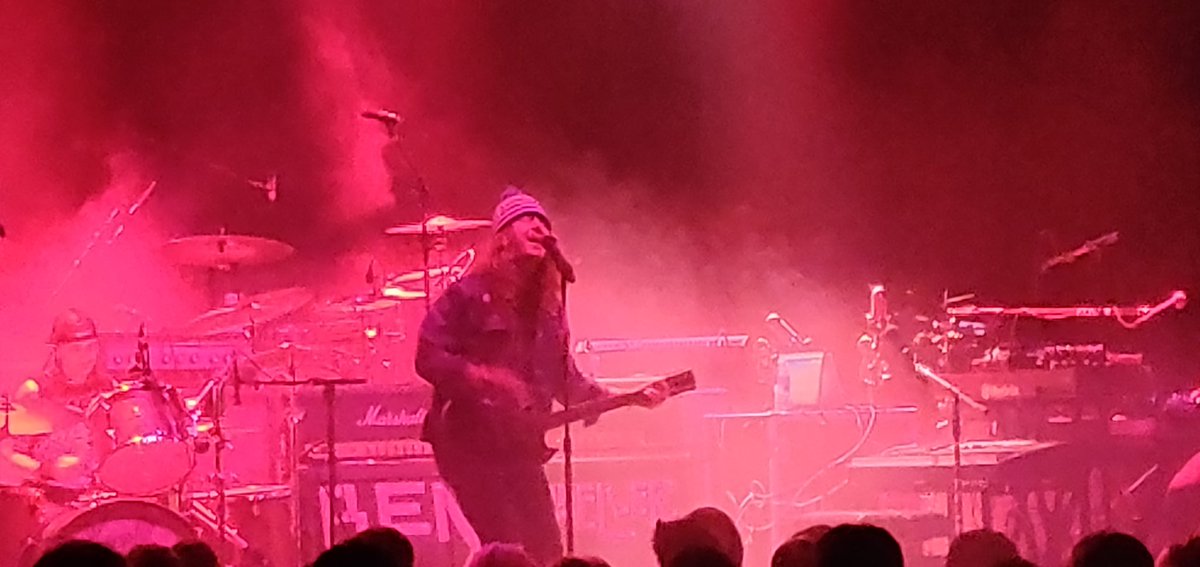 AndyRudi's tweet photo. @benkweller you killed it tonight. Sorry the crowd was dead. Need a longer set next time!! https://t.co/X90YSAweVn