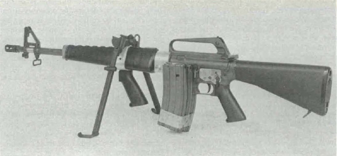 米軍 絶賛発売中 M16アサルトライフル用バイボット♪