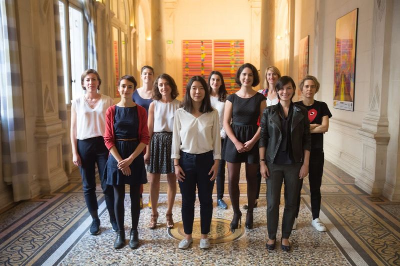 c40cities's tweet photo. J-1 avant la conférence #Women4Climate à l'Hôtel de Ville de Paris! La nouvelle génération de femmes leaders y fera entendre sa voix, demain : https://t.co/pWTNT2aqjQ https://t.co/iFJTBa7OsM