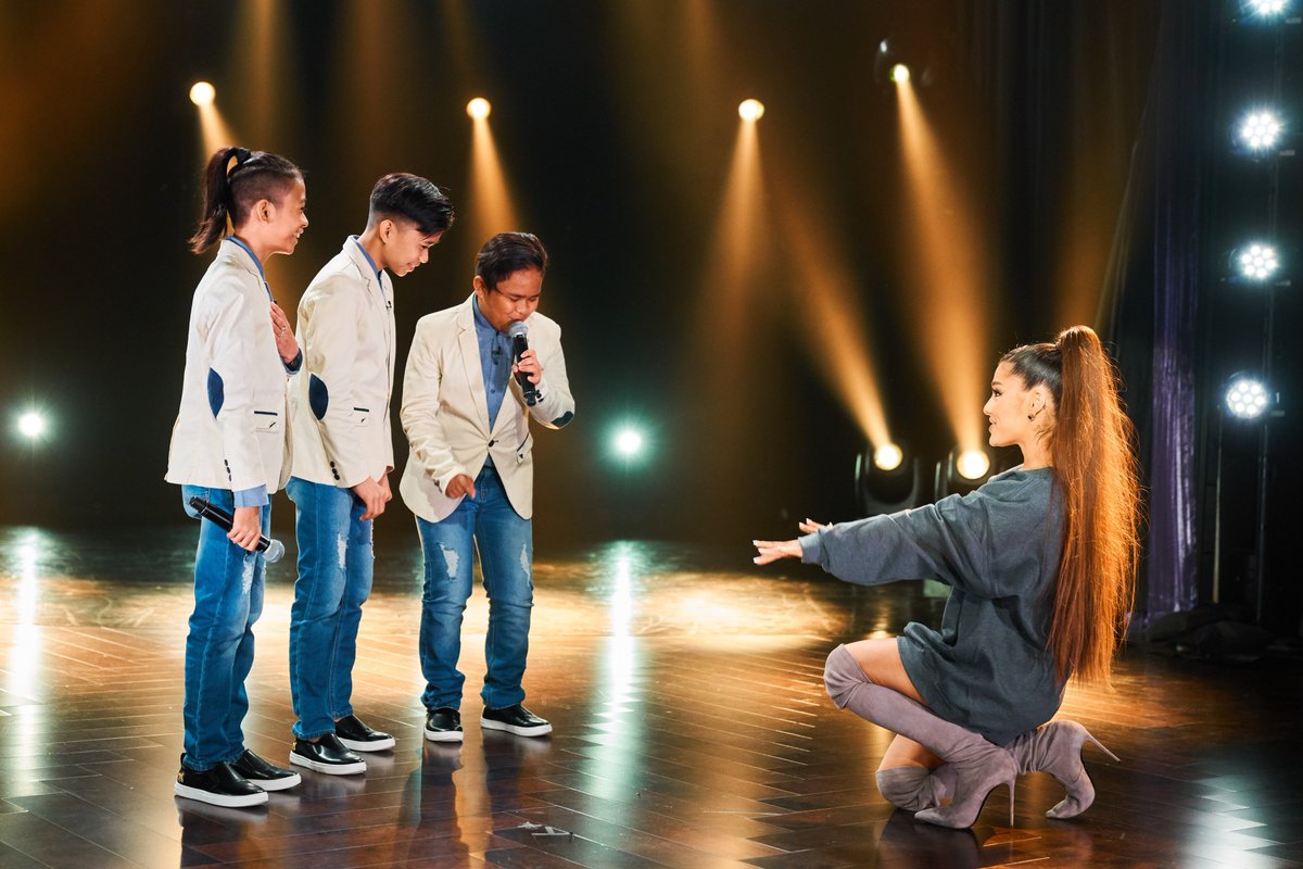 latelateshow's tweet photo. This isn't a dream @TheTNTBoys! https://t.co/9GRNuOiZxL