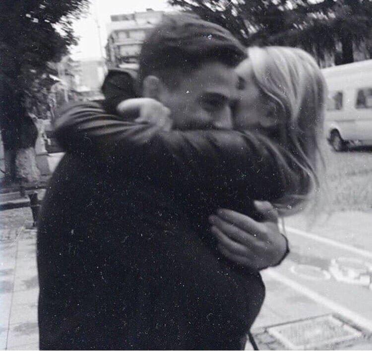 aresIIII's tweet image. “You are the reason behind my smile.”

- “คุณคือเหตุผลที่อยู่เบื้องหลังของรอยยิ้มของเรานะ”

——————
#คําคมภาษาอังกฤษ #คําคม #quote