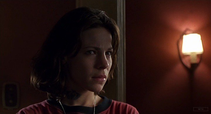 Happy Birthday to Lili Taylor who\s now 52 years old. Do you remember this movie? 5 min to answer! 