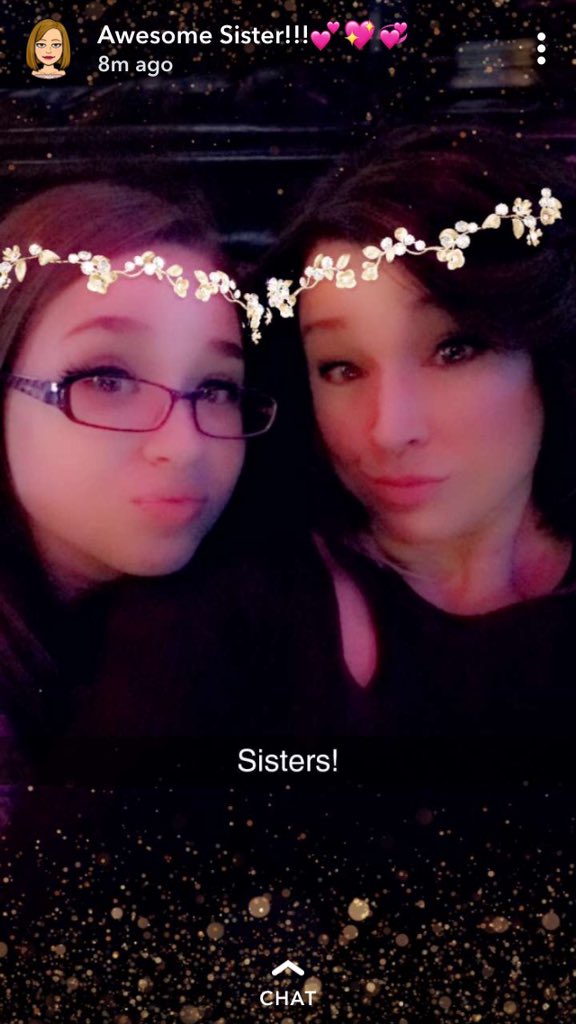 pumpkinpub567's tweet photo. Love dis bitch to the moon and back❤️😊😍 https://t.co/1Bmka5TOxF