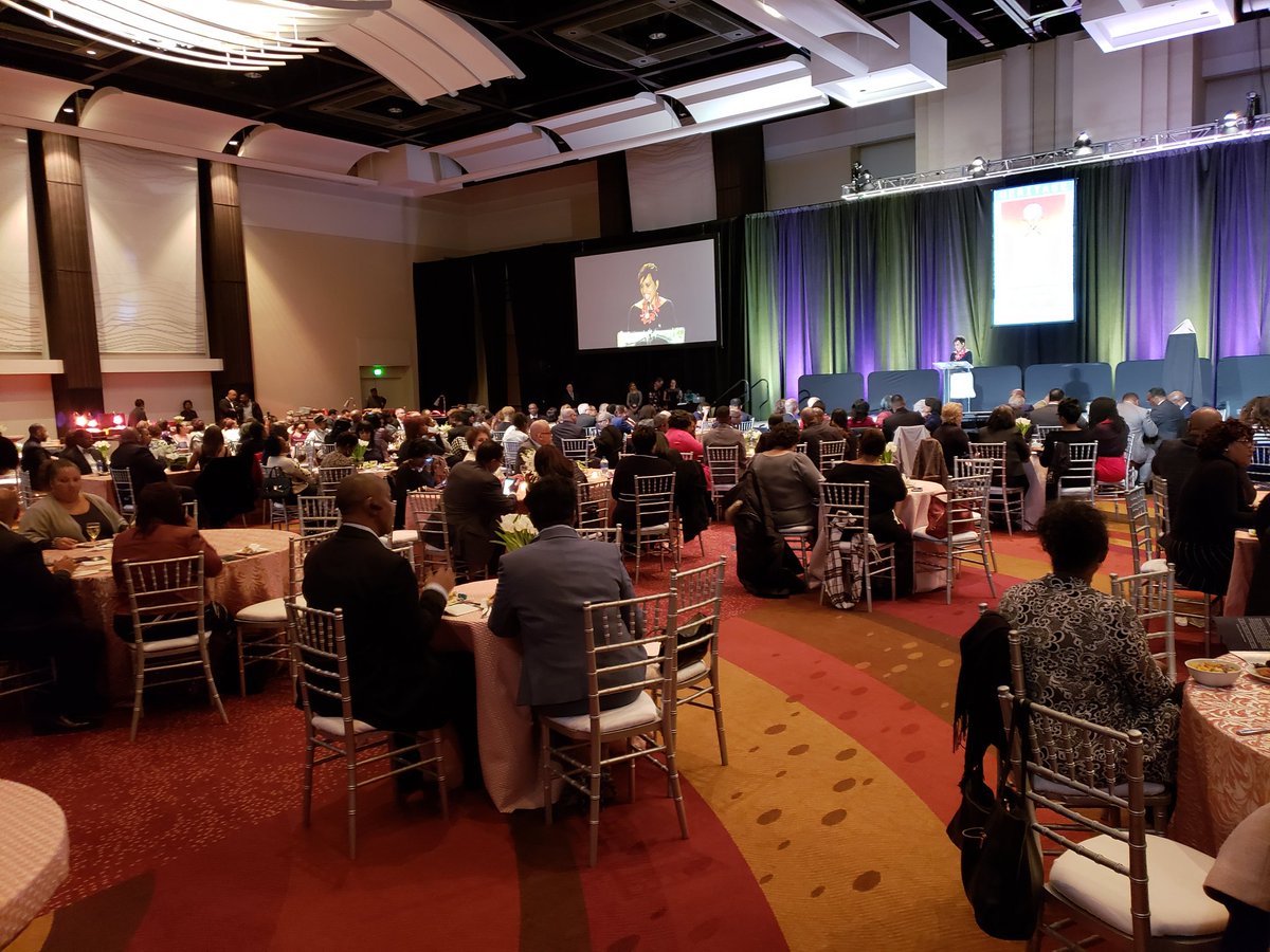 mooreforatlanta's tweet photo. #TAGALONGTUESDAY  I was happy to be in attendance to witness Alexis Scott and the Reverend Jesse Jackson recieve their awards at the Annual Hyatt Heritage Celebration with @amirrf Amir Farokhi. https://t.co/ICP1hSJmLv