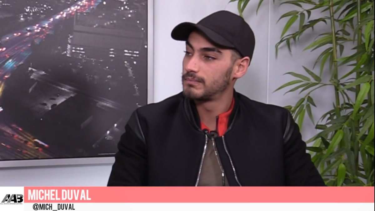 Giov_anna03's tweet photo. No se pierdan el Facebook live de #AllAccessBroadcasting con @Michel_Duval de invitado especial.
Link๐
https://t.co/smyUV7i6sL https://t.co/OLISMogW7q