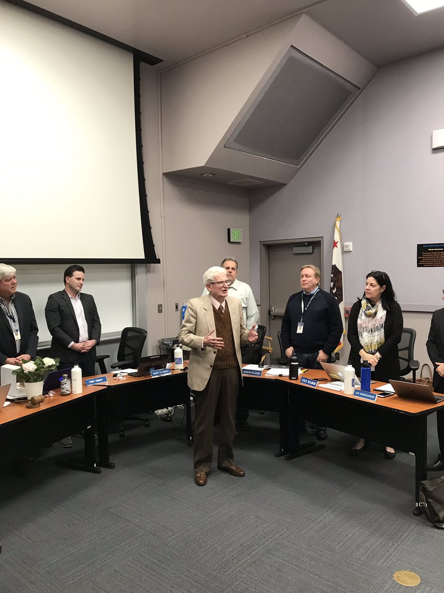 Manny Fischman , Holocaust survivor and MCMS speaker honored by OPUSD as a Partner in Education. We are grateful!#oakparkshares