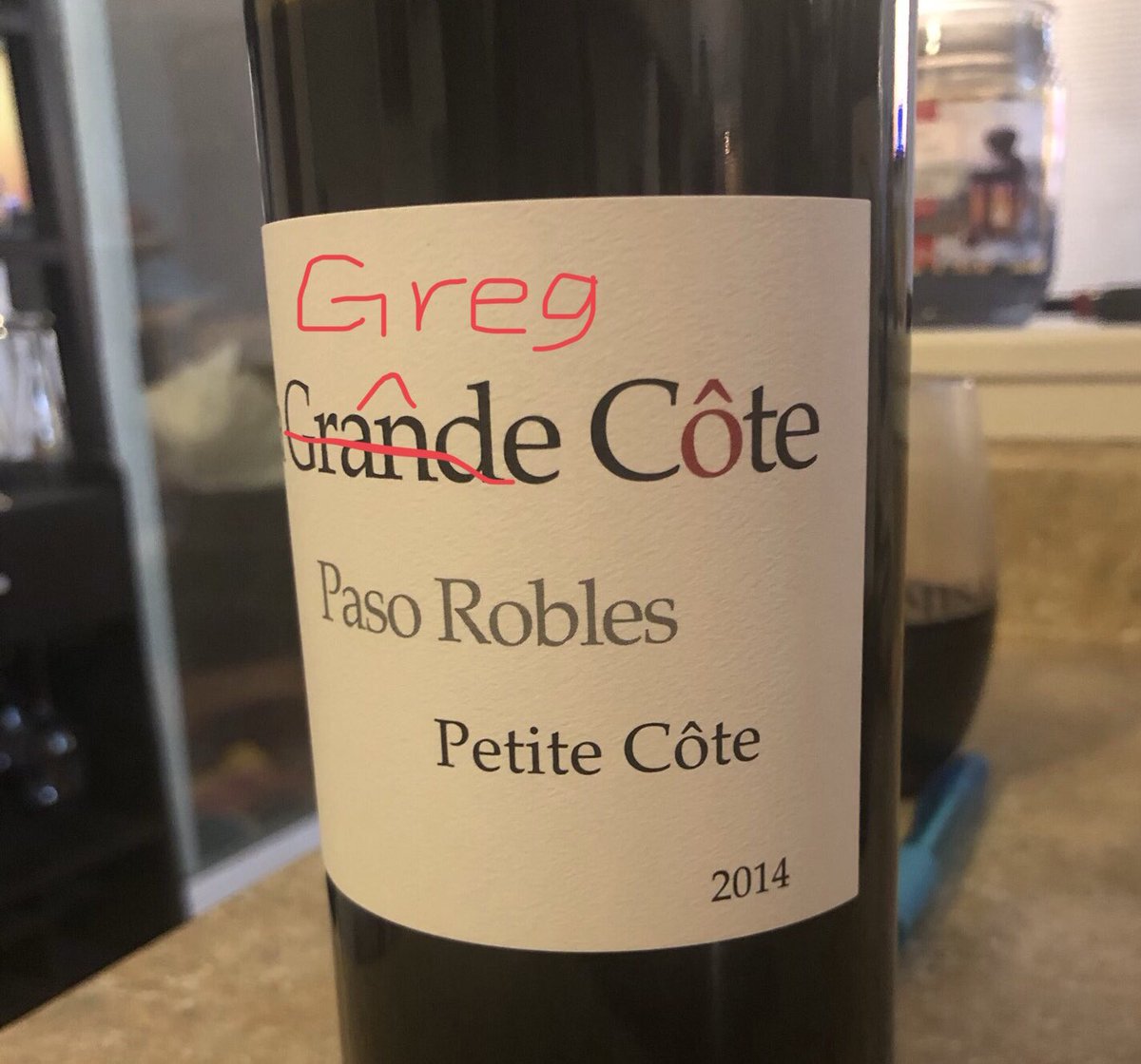 Breezey_Baby's tweet image. When your boyfriend brings you home a bottle of wine with your favorite @LeBatardShow guest co-host in mind. Love me some @gregcote ❗️🍷 #drinkingit #baybaay