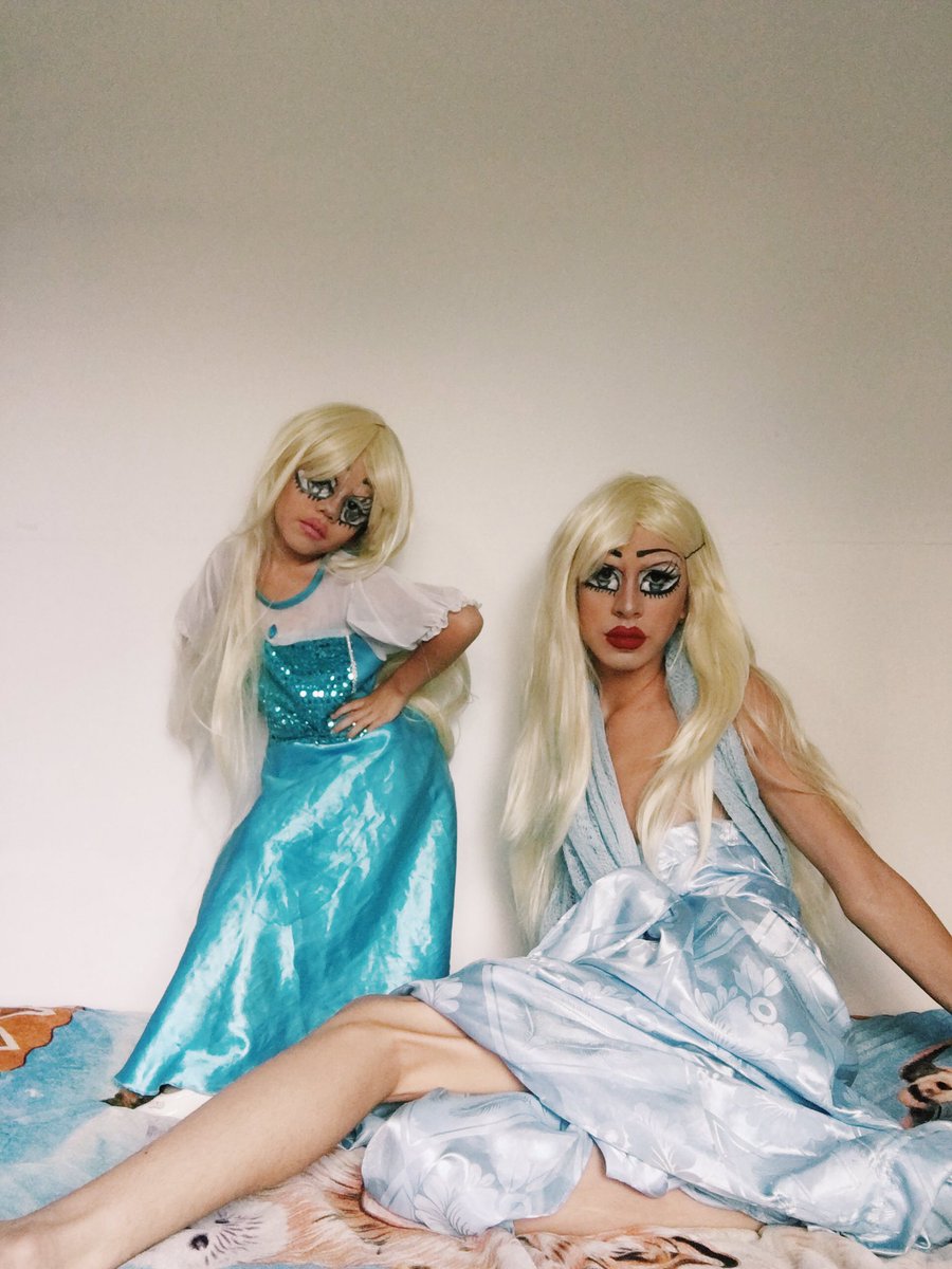 micaelasoloa_'s tweet photo. Cuando mi amiga y yo nos maquillamos natural y justo viene el que nos gusta https://t.co/HHj1NN8zFo